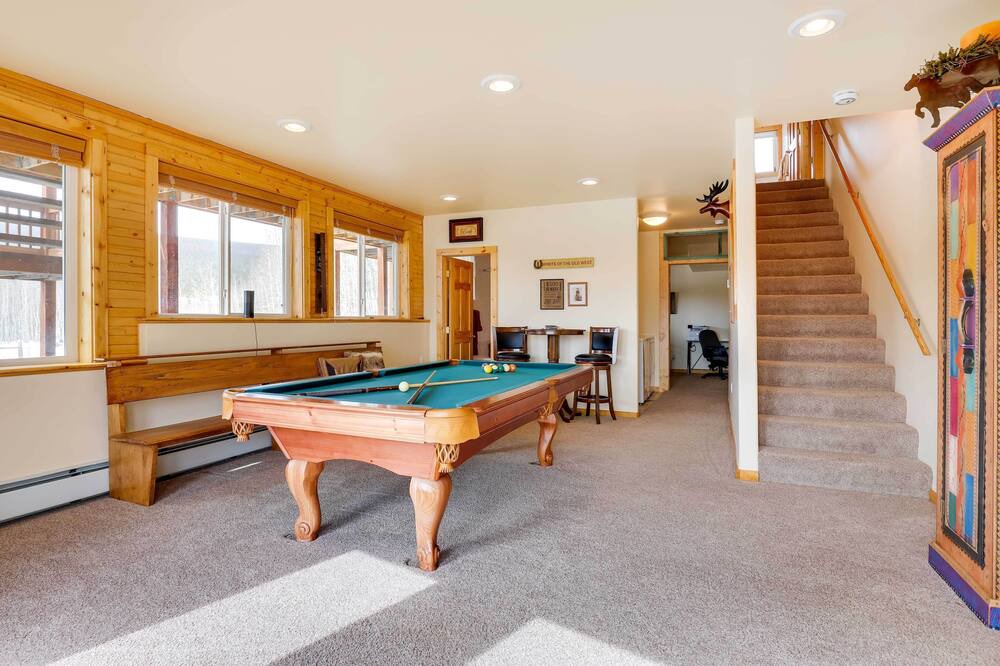 Photo of Bedroom in Warm Springs
