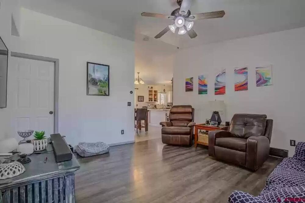 Photo of Livingroom in Clifton