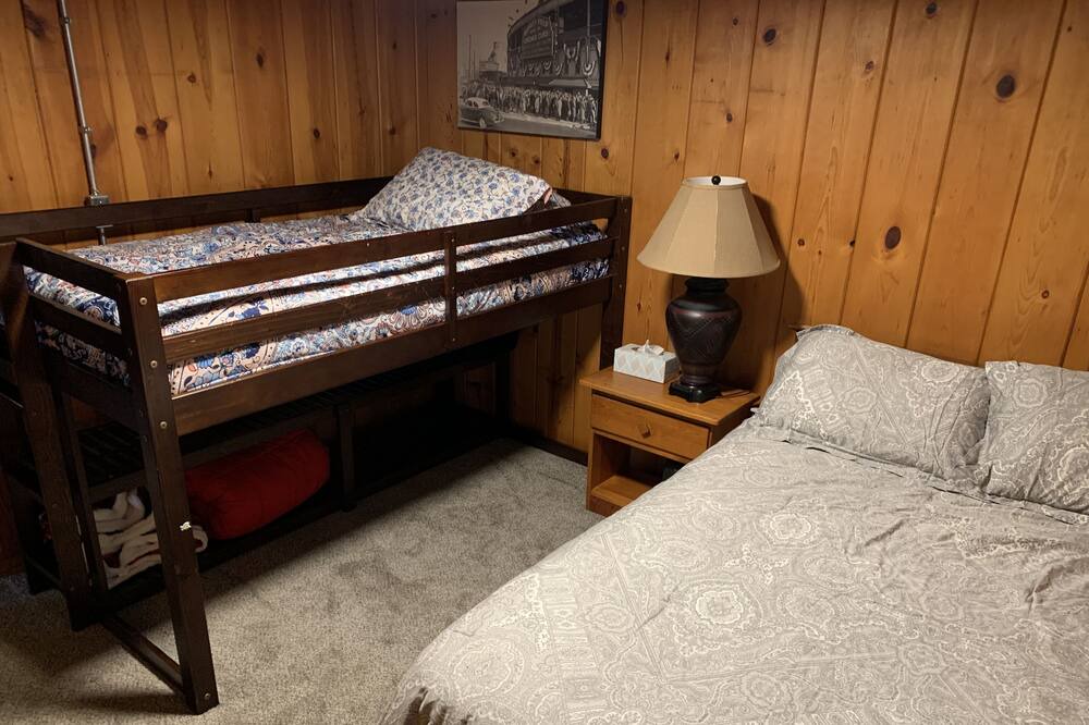 Photo of Bedroom in Evergreen