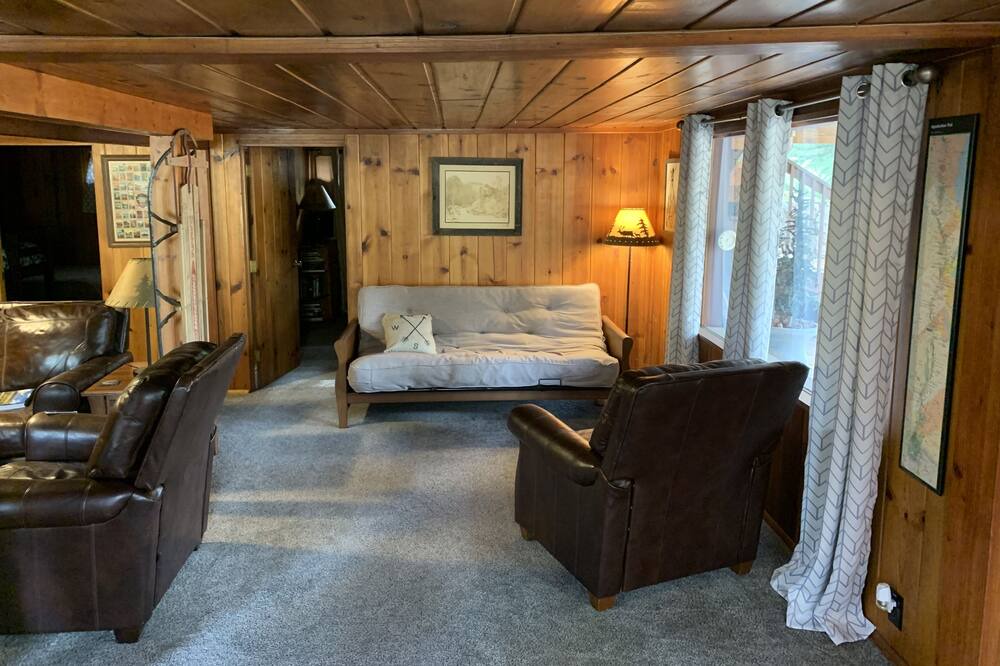 Photo of Bedroom in Evergreen