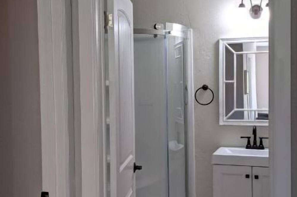 Photo of Bathroom in Clifton
