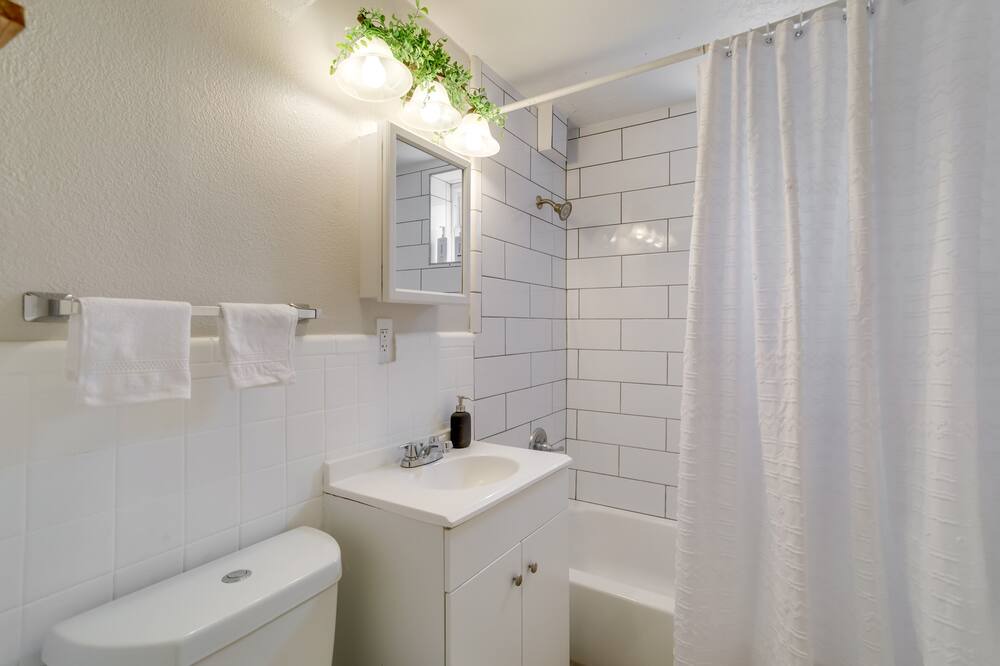Photo of Bathroom in Northeast Park Hill