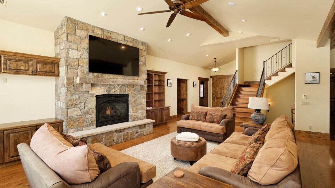 Photo of Livingroom in Carbondale