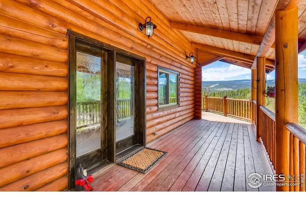 Photo of Patio Balcony in Crystal Lake