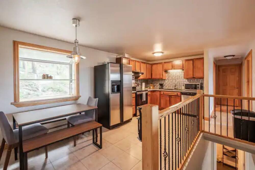 Photo of Kitchen in Saint Mary's