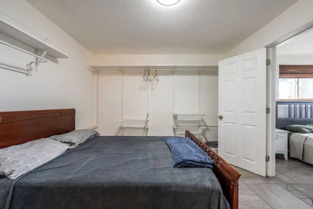 Photo of Bedroom in Saint Mary's