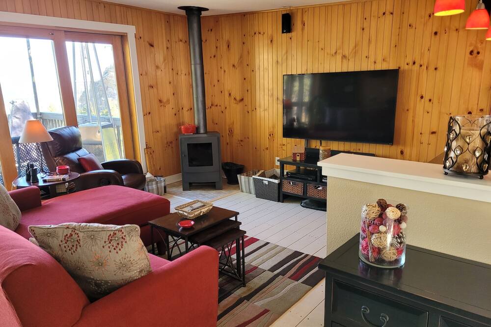 Photo of Livingroom in Parker