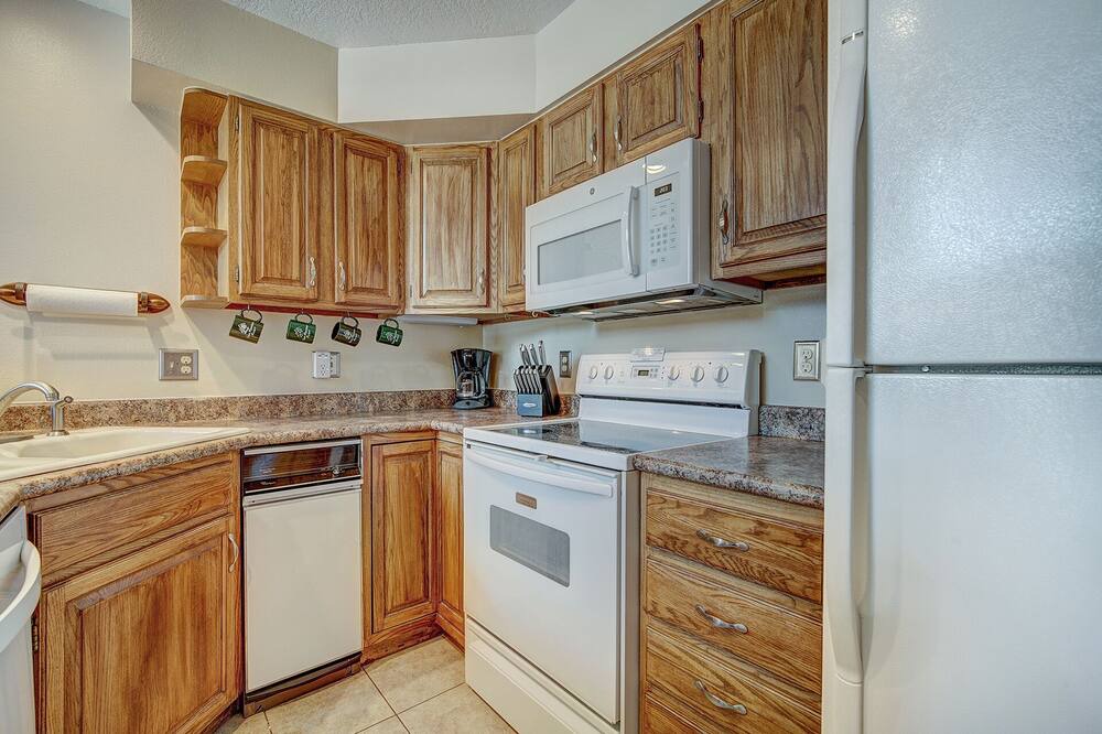 Photo of Kitchen in Summit Cove