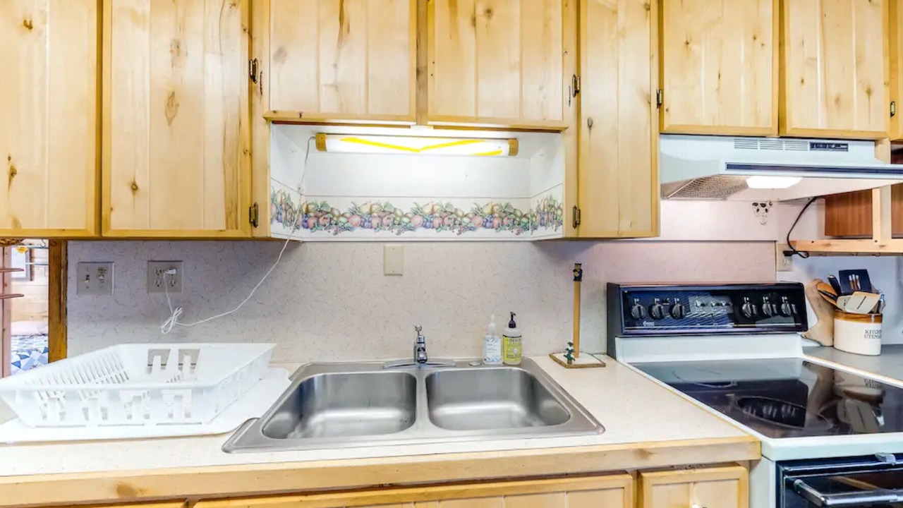 Photo of Kitchen in Ponderosa Pines