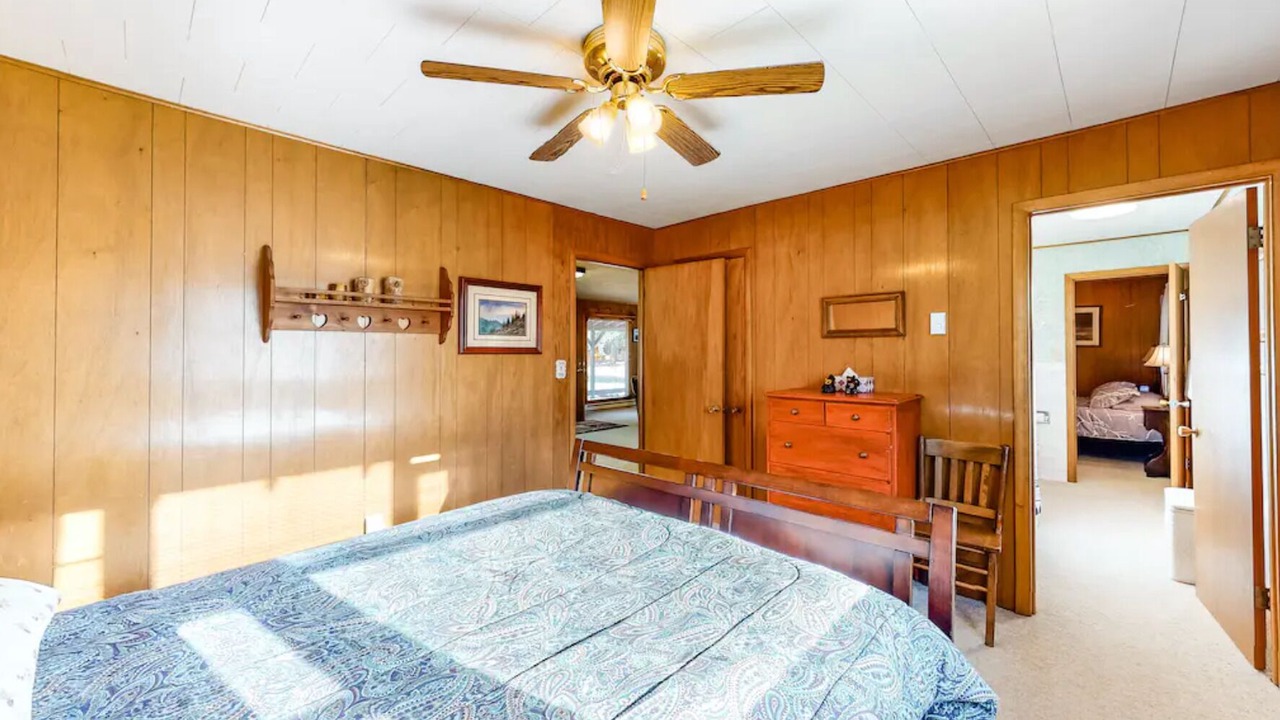Photo of Bedroom in Ponderosa Pines
