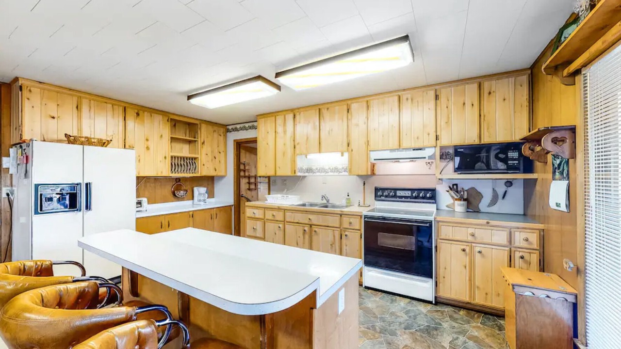 Photo of Kitchen in Ponderosa Pines