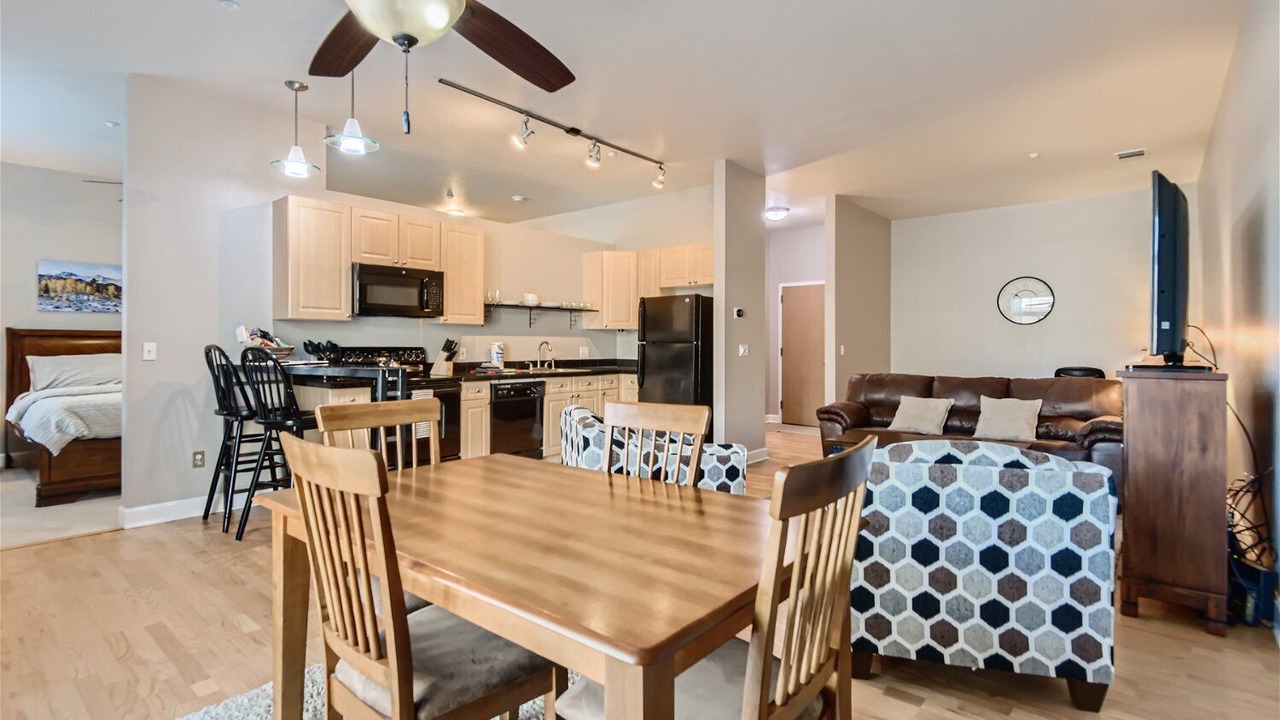 Photo of Livingroom in Greenwood Village