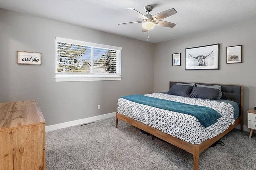 Photo of Bedroom in Southeast Colorado Springs