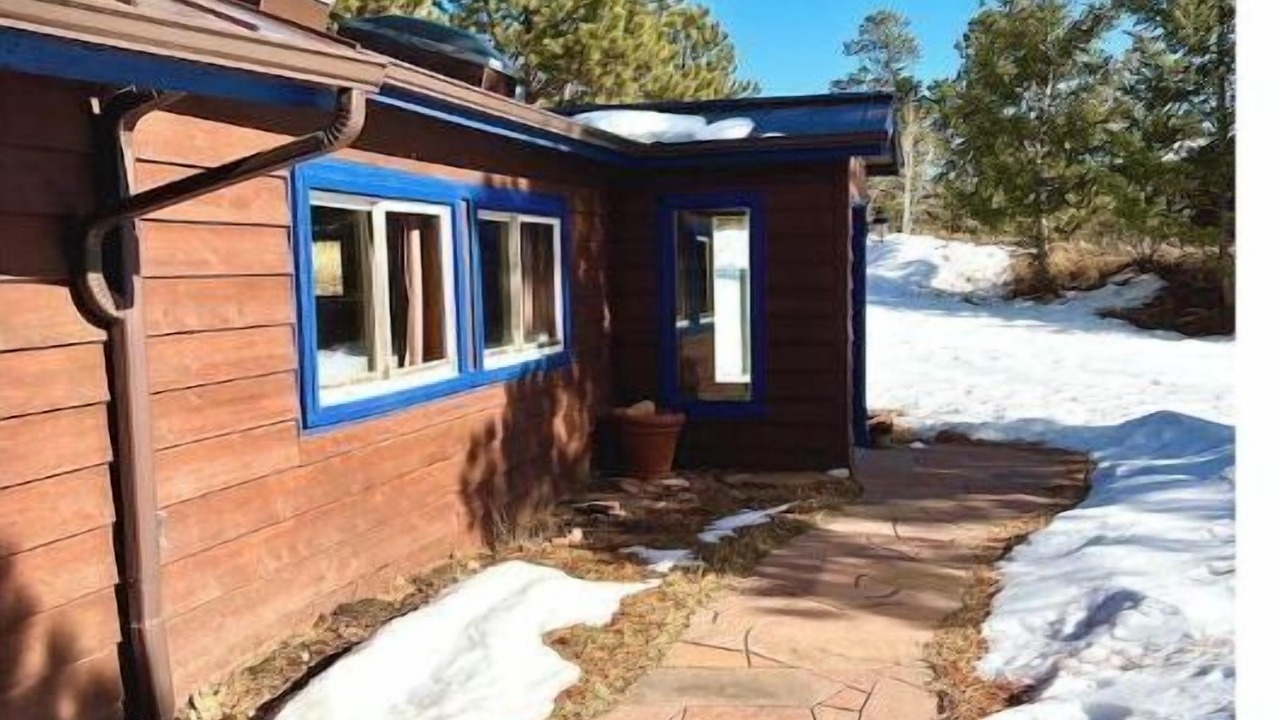 Photo of Outdoor in Evergreen Meadows