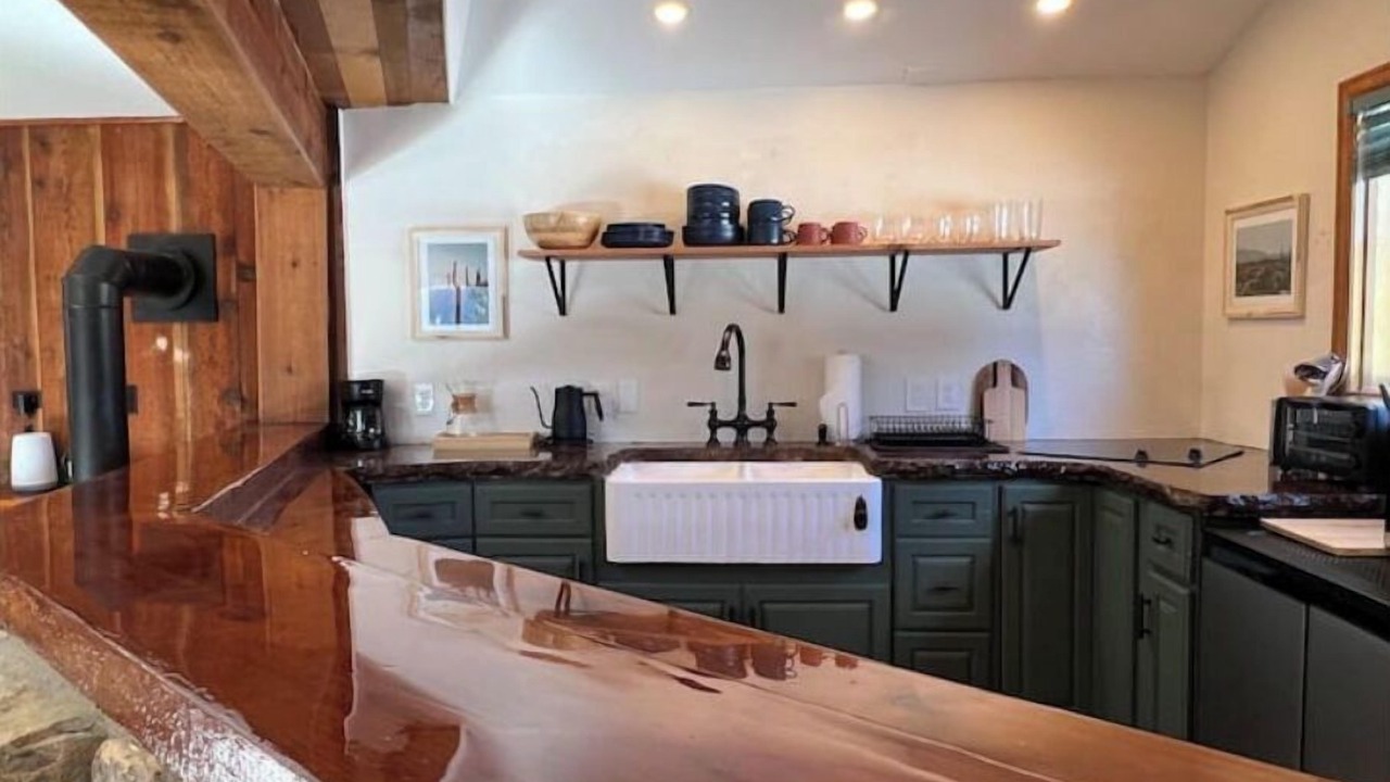 Photo of Kitchen in Evergreen Meadows