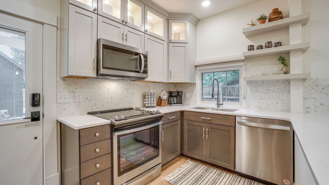 Photo of Kitchen in Martinez Park