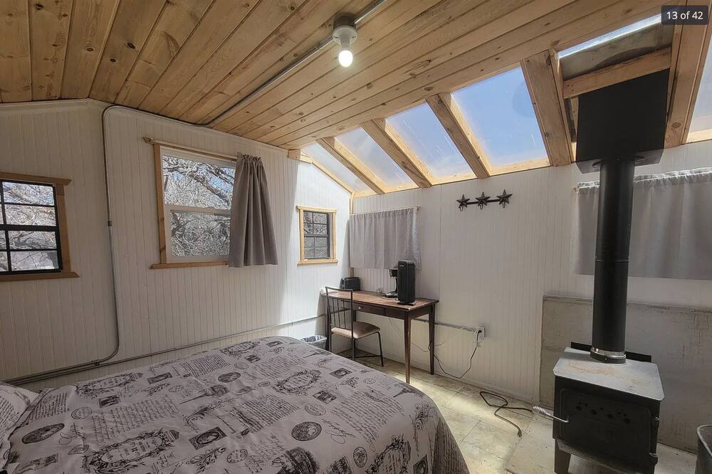 Photo of Bedroom in Collbran