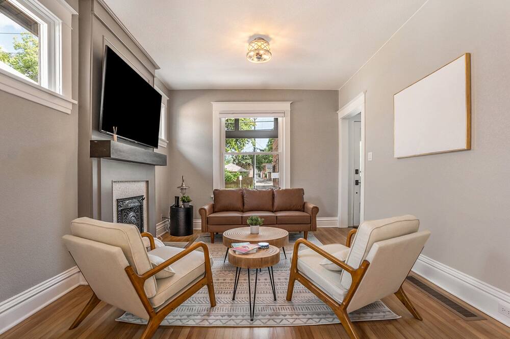 Photo of Livingroom in Congress Park