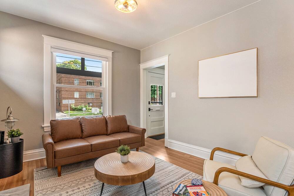 Photo of Livingroom in Congress Park
