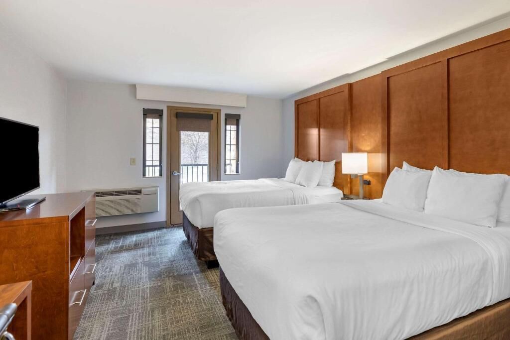 Photo of Bedroom in North Central Evergreen