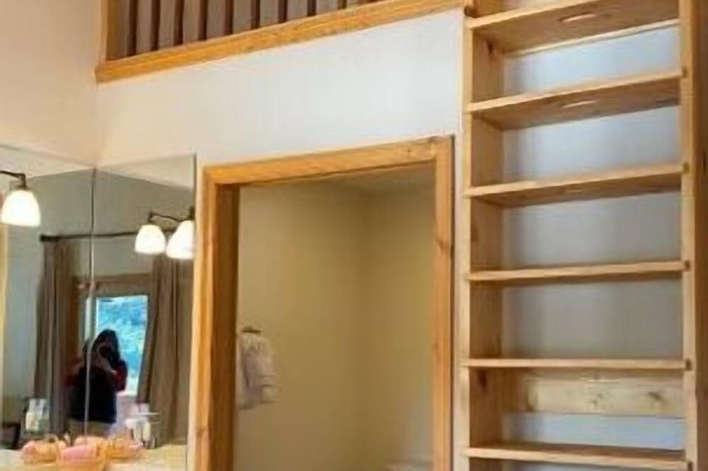 Photo of Bedroom in Allenspark