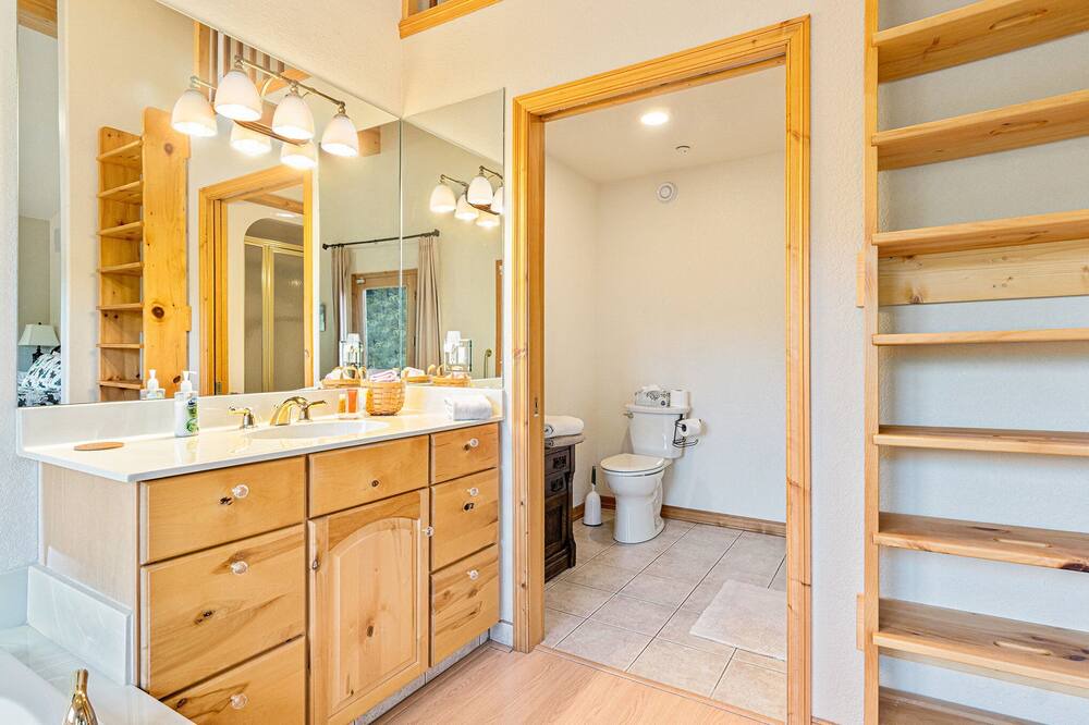 Photo of Bedroom in Allenspark
