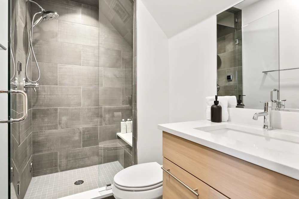 Photo of Bathroom in Sloan Lake