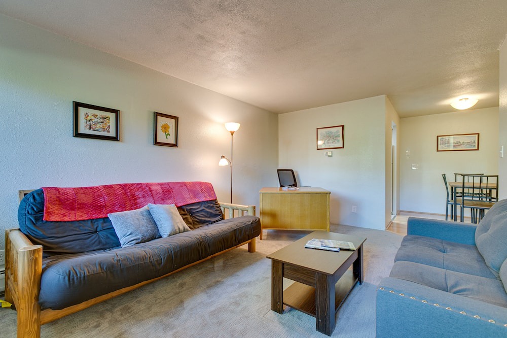Photo of Livingroom in Golden