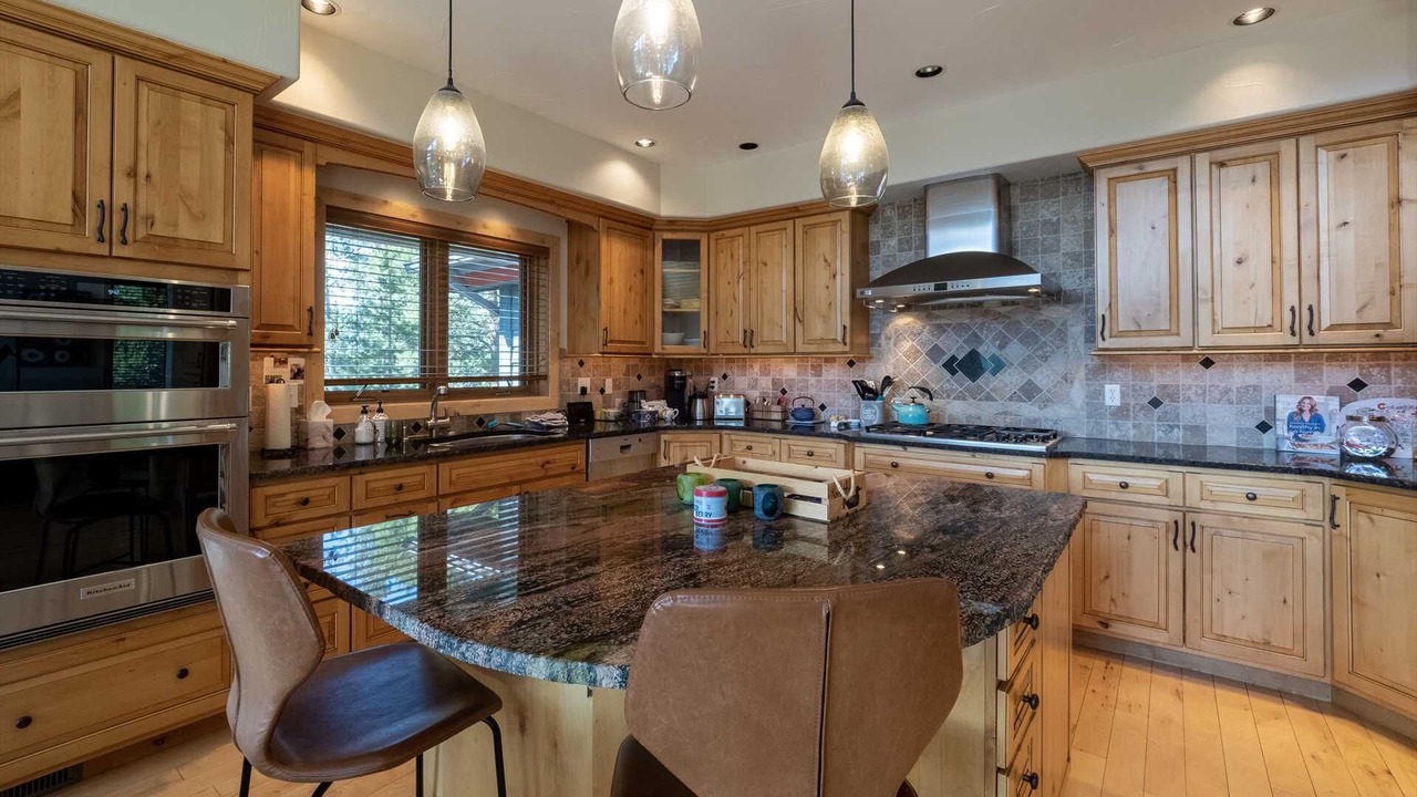 Photo of Kitchen in Sunset Ridge