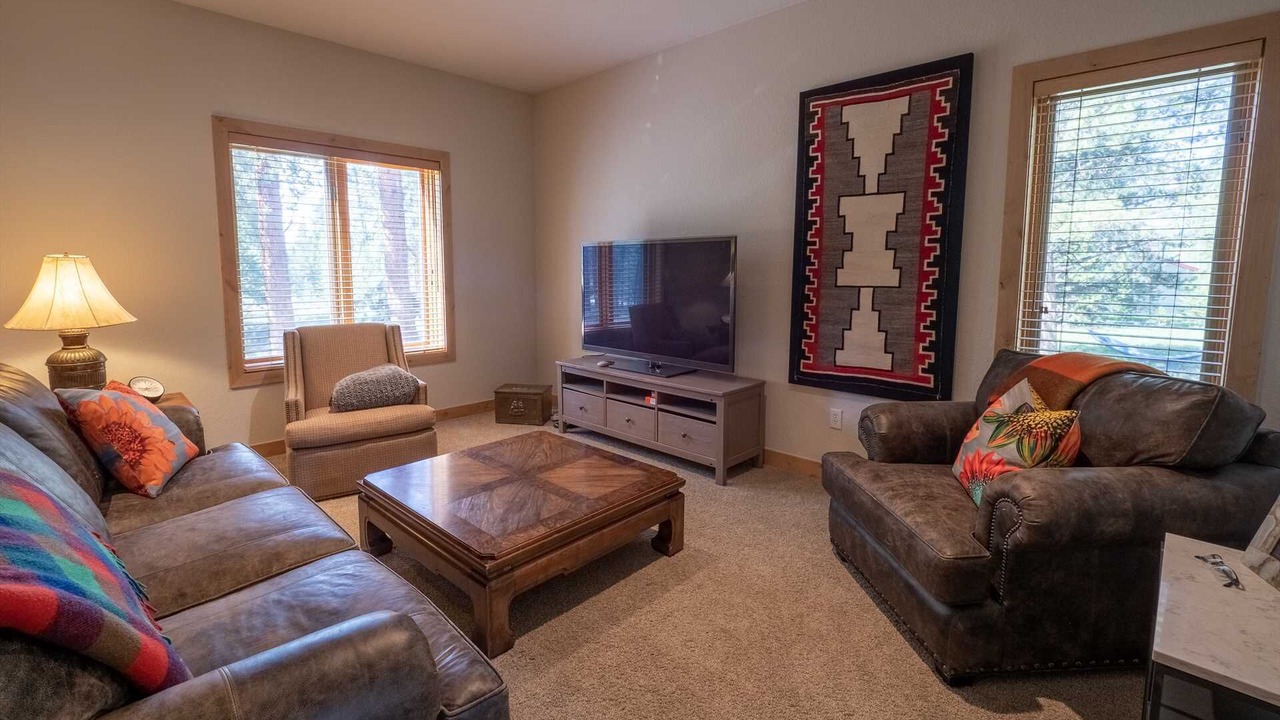 Photo of Livingroom in Sunset Ridge