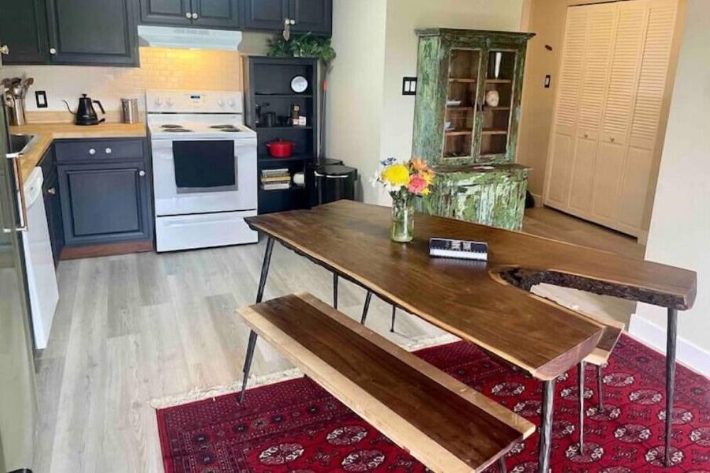 Photo of Kitchen in Gunbarrel
