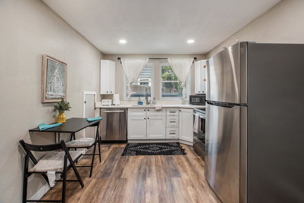 Photo of Kitchen in Dakota Station