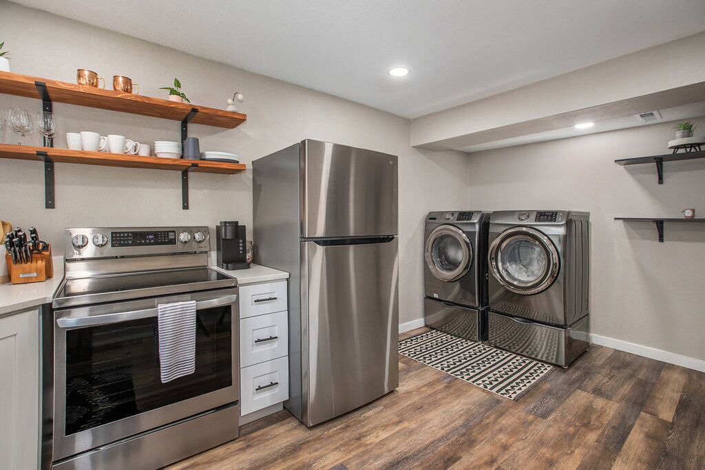 Photo of Kitchen in Dakota Station