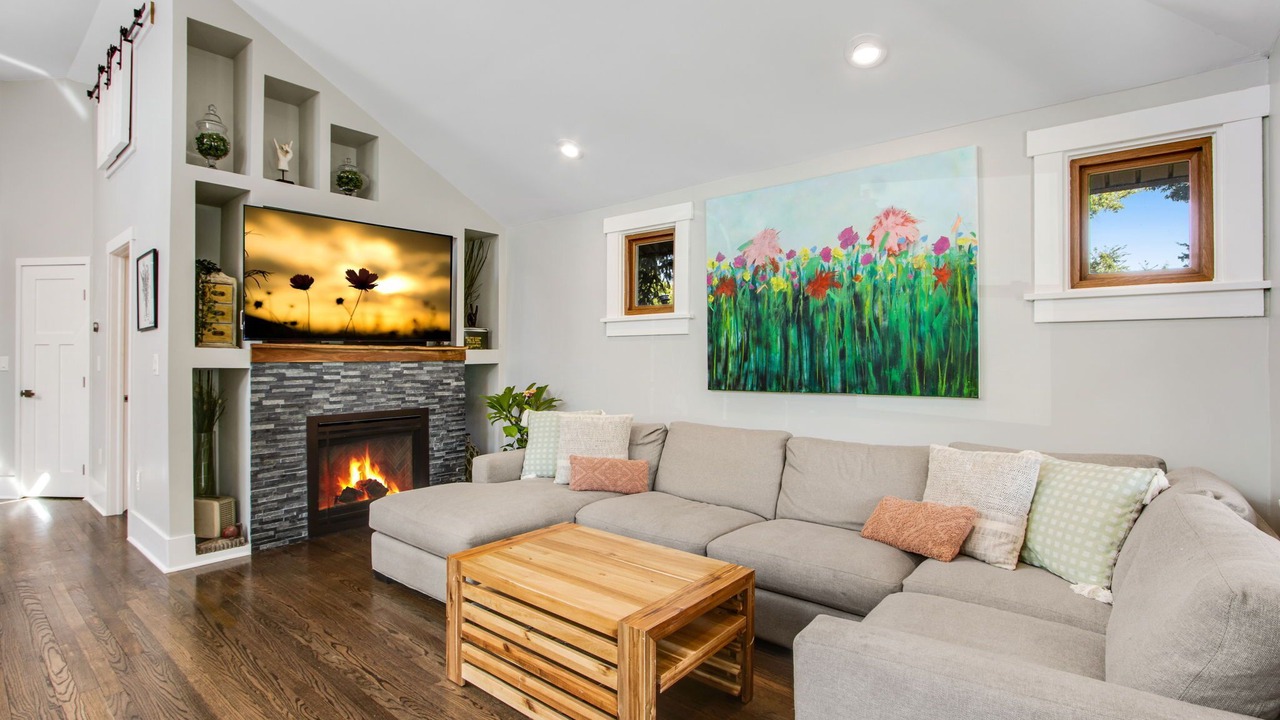 Photo of Livingroom in Berkeley
