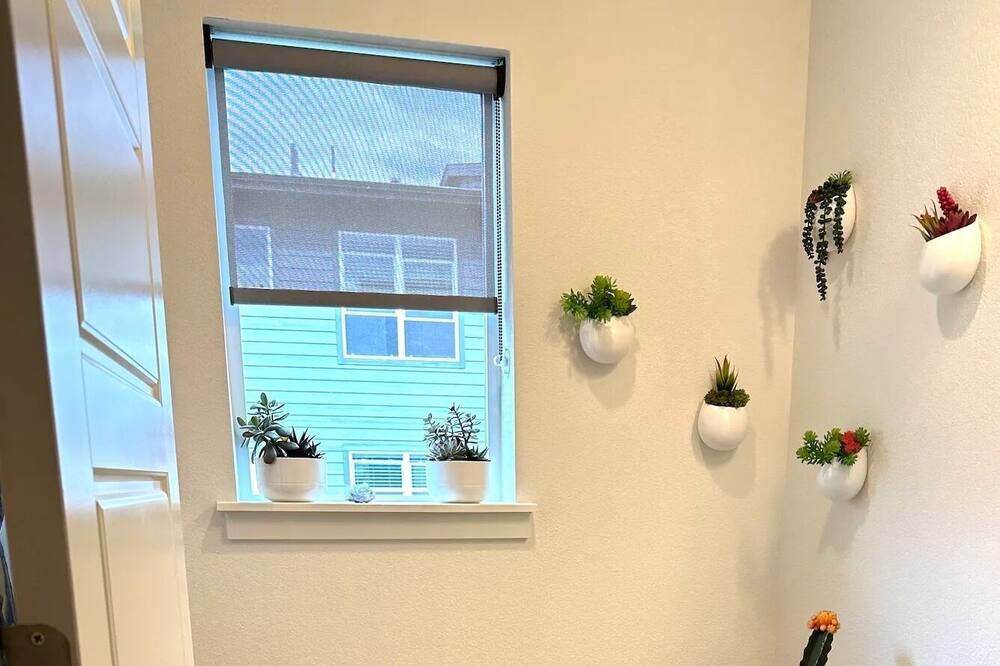 Photo of Bathroom in Bel Aire