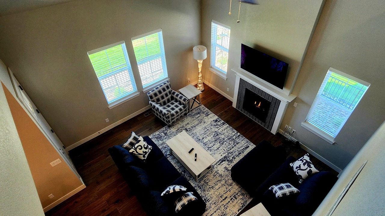 Photo of Livingroom in Loveland