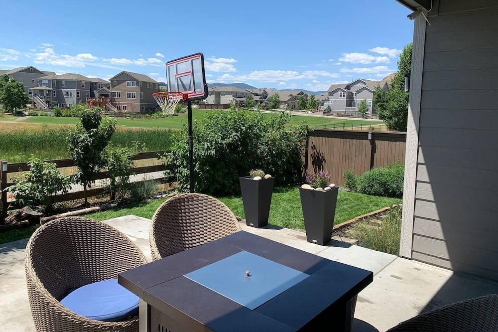 Photo of Outdoor in Golden