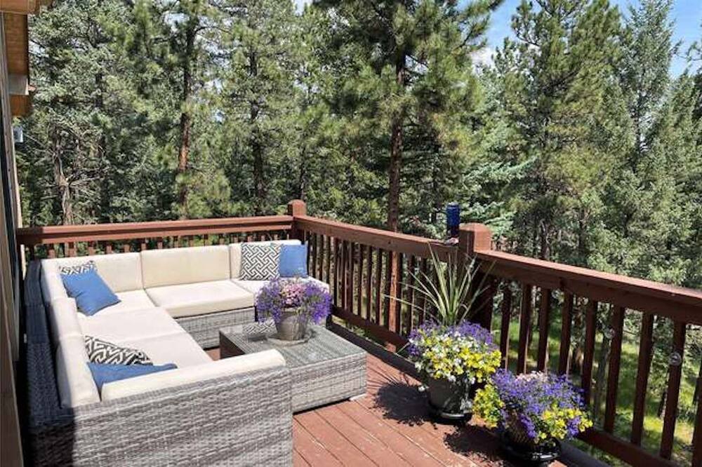 Photo of Outdoor in North Central Evergreen