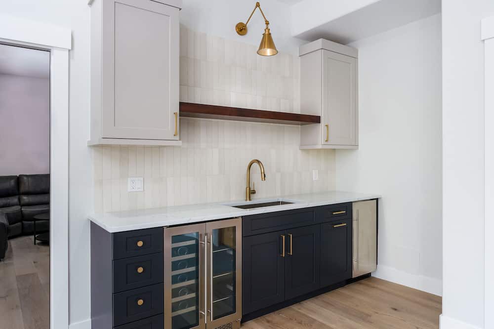 Photo of Kitchen in North Central Evergreen