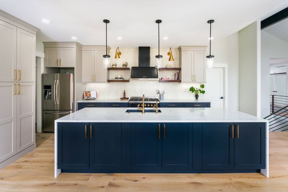 Photo of Kitchen in North Central Evergreen