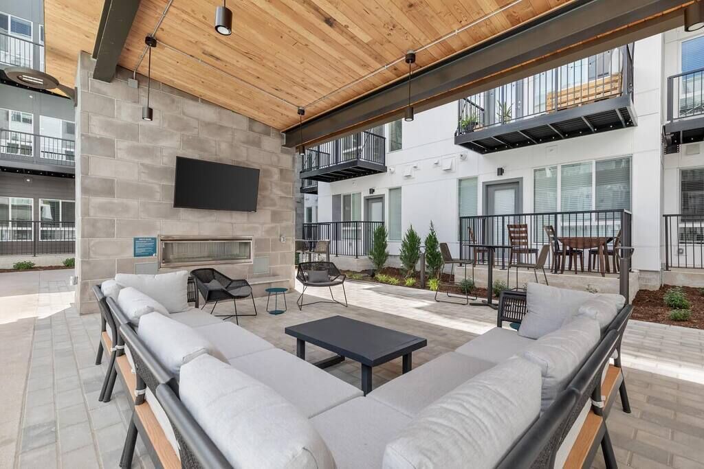 Photo of Patio Balcony in Jewell Heights - Hoffman Heights