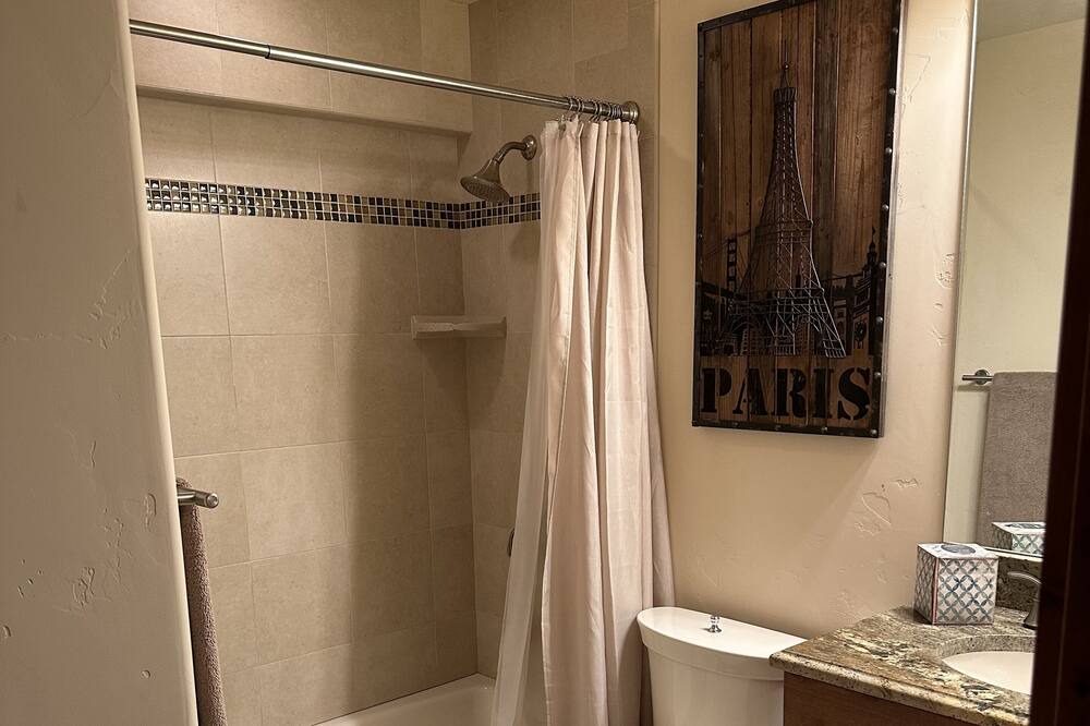 Photo of Bathroom in Gypsum