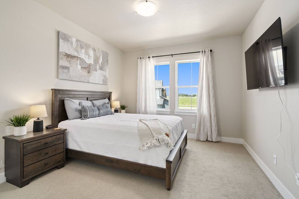 Photo of Bedroom in Loveland
