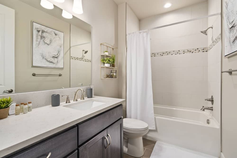 Photo of Bathroom in Loveland
