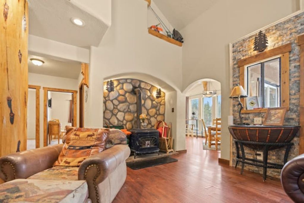 Photo of Livingroom in Alma