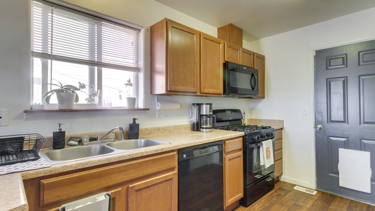 Photo of Kitchen in Alamosa