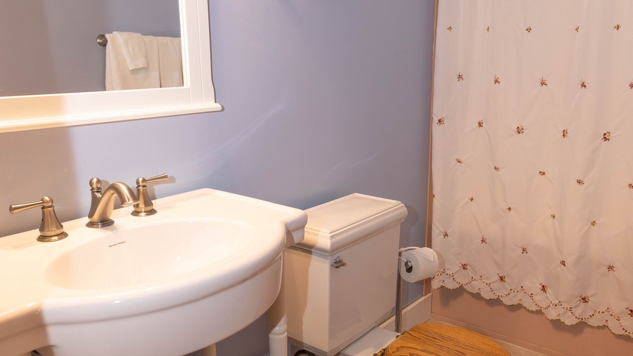 Photo of Bathroom in Fairplay