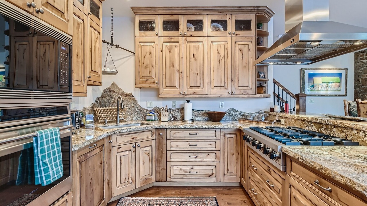 Photo of Kitchen in Highland Meadows