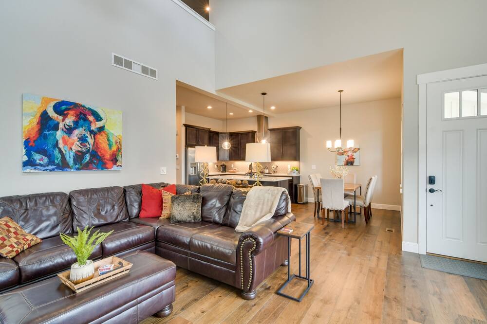 Photo of Livingroom in Loveland