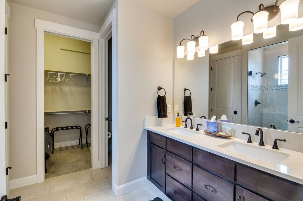 Photo of Bathroom in Loveland